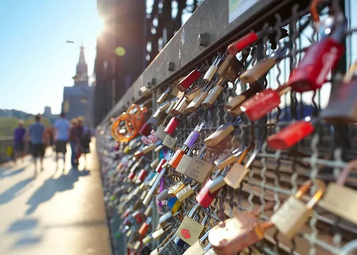 فندق Koncept Zum Kostbaren Blut