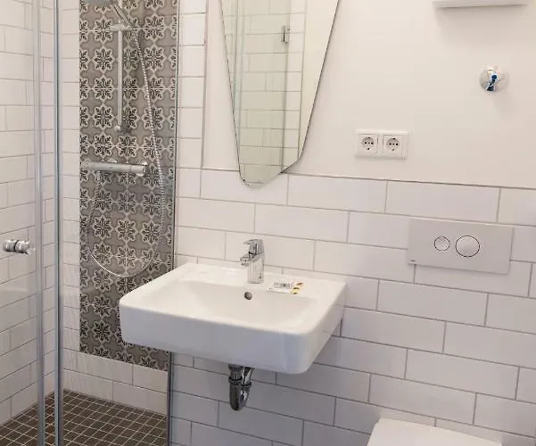 Koncept Zum Kostbaren Blut Hotel Cologne