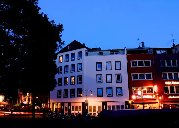 Hotell Koncept Zum Kostbaren Blut Köln